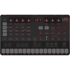 Budget 🤩 IK Multimedia IK Multimedia UNO Synth Portable Analog Synthesizer ⌛